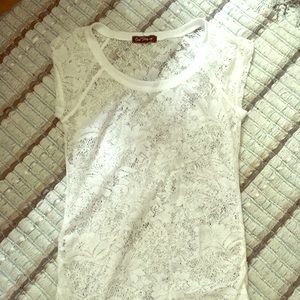 White lace tee